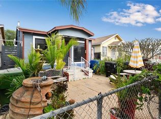 1915 E 114th St, Los Angeles, CA 90059