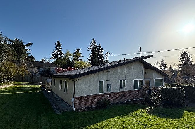 2nd image of 10407 22nd Ave SW