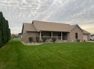 9565 N Louann Dr, Fairland, IN