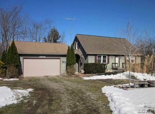 1565 Townline Hwy, Adrian, MI