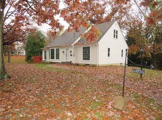 1144 Riverview Dr, Weirton, WV 26062