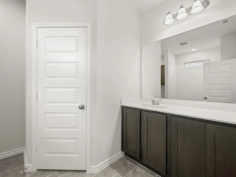 402 Saddle Ct #402 — Photo 15