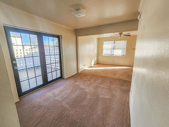 2nd image of 604 Carswell St