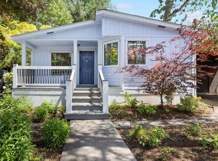 1055 N 5th St UNIT 73, Jacksonville, OR 97530