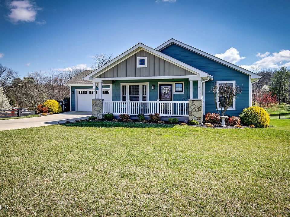 1st image of 167 Ridgecrest Rd