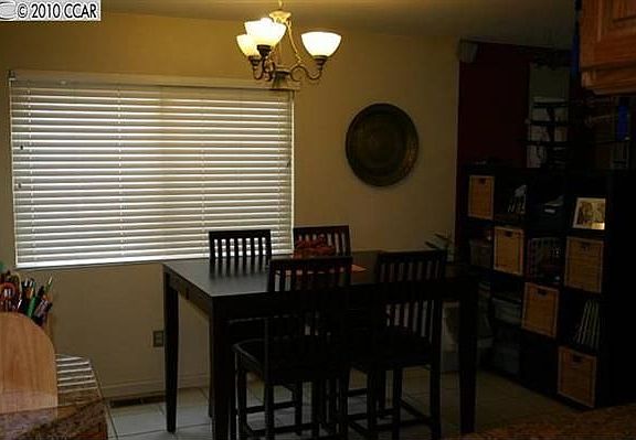 5th image of 26 W Lake Dr