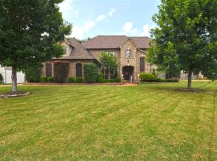 1524 E Indian Wells Dr, Collierville, TN 38017