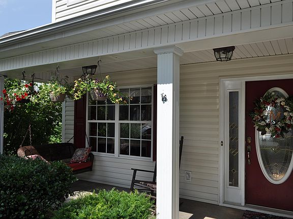 3rd image of 3340 Franklin Creek Ln