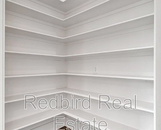 5th image of 2048 McKinley St