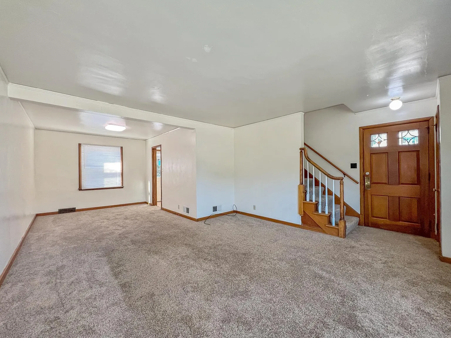 3 bed, 1400 sqft, $1,495 — Photo 2