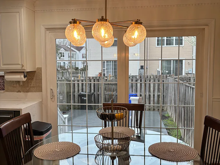 6504 Old Carriage Ln — Photo 7