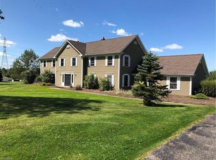 1220 Aurora Hudson Rd, Aurora, OH 44202