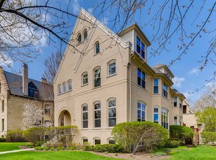 47 Scott Loop, Highland Park, IL 60035