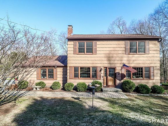 3rd image of 11 Willow Road