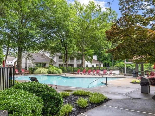 6023 Coventry Cir, Alpharetta, GA 30004