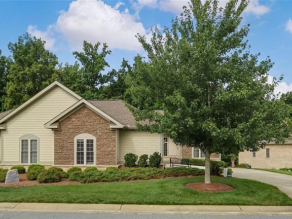 2nd image of 1906A Whisper Lake Dr