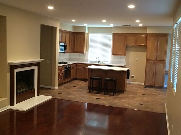 2nd image of 2892 E Cinnamon Pl