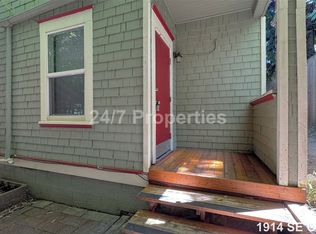1914 SE Oak St APT 2, Portland, OR 97214
