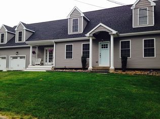 47 S Beechwood Rd, Niantic, CT 06357