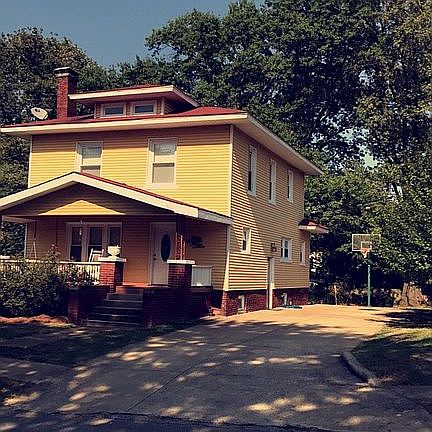 2nd image of 924 S Ledford St