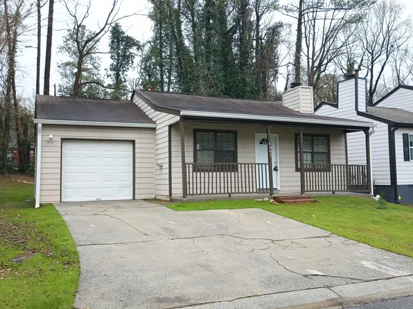 5367 Ridge Forest Dr, Stone Mountain, GA 30083