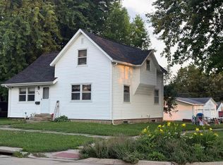 819 W Cherry St, Cherokee, IA 51012