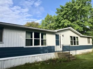 2 Bally Dr, Raynham, MA 02767