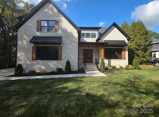 2300 Fernbank Dr #38, Charlotte, NC 28226