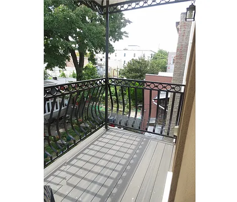 Rented by Block & Lot Real Estate | media 22