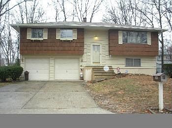 1st image of 16 New York Ave