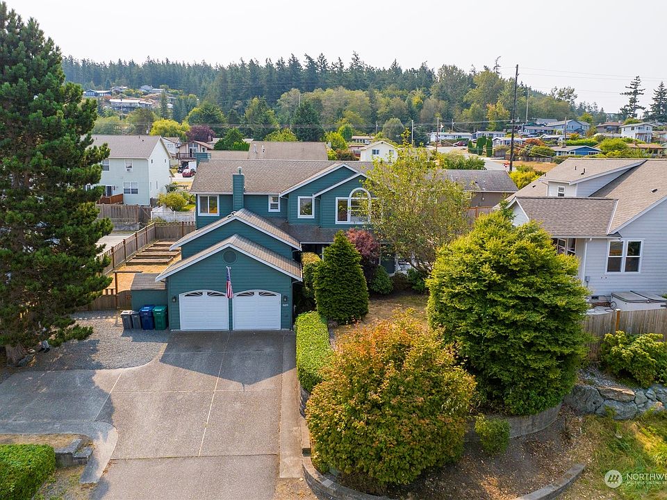 3211 Oakes Avenue, Anacortes, WA 98221 MLS 2154974 Zillow