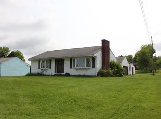 116 Disque Dr, Seneca, PA