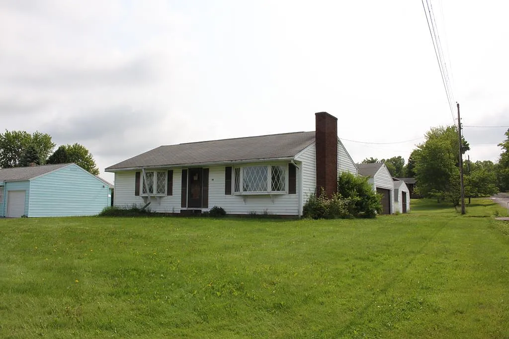 116 Disque Dr photo 1