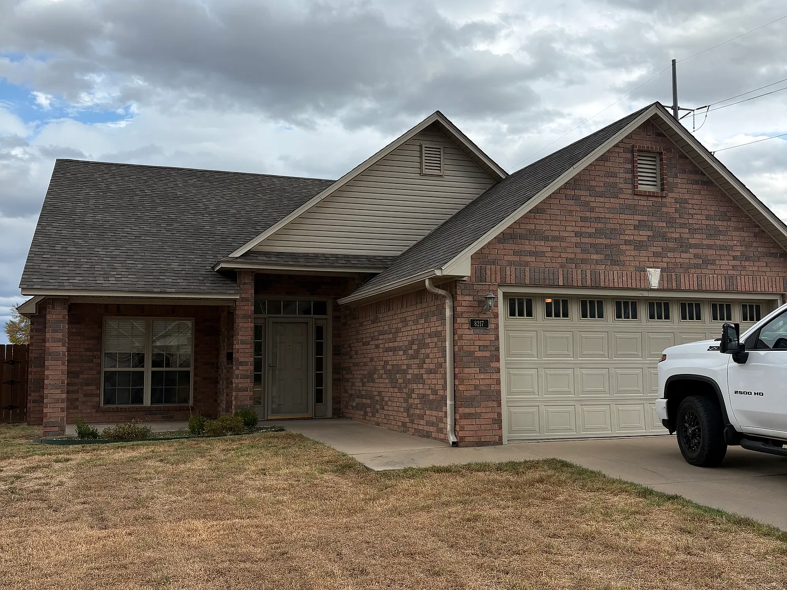 3 bed, 1606 sqft, $1,850 — Photo 1