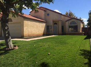 1630 E Norberry St, Lancaster, CA 93535