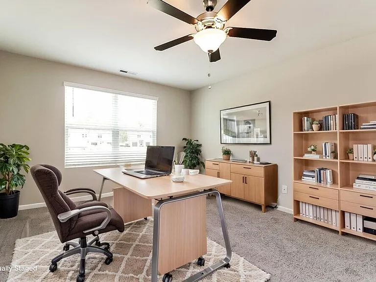 622 Wendell Falls Pkwy — Photo 16