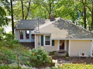 90 Dudley Rd, Wayland, MA 01778