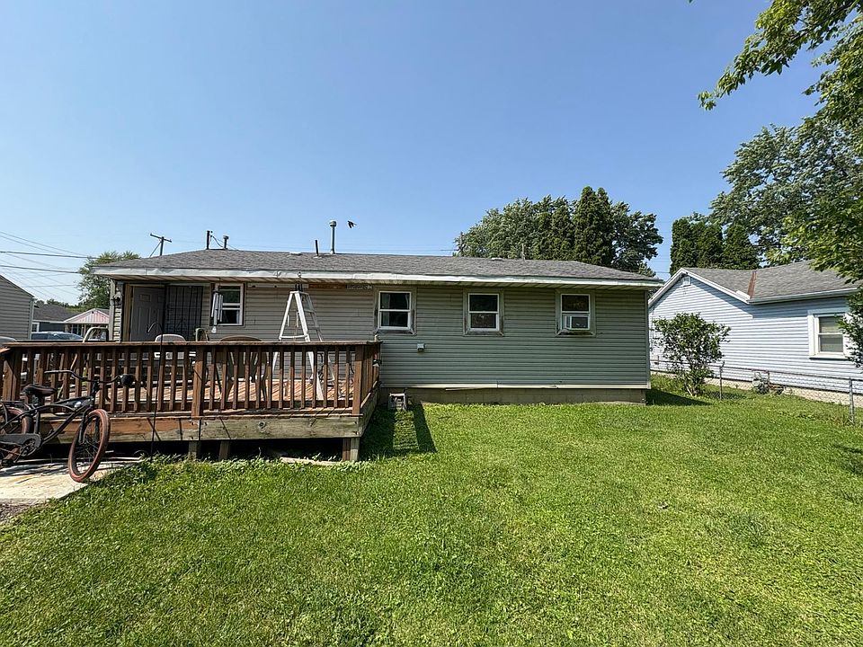 1st image of 659 E Mark St