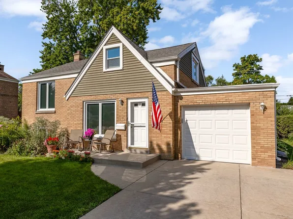 812 Kemman Ave, La Grange Park, IL 60526