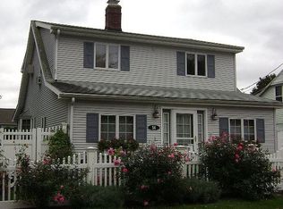 56 Walton Ave, Warwick, RI 02886