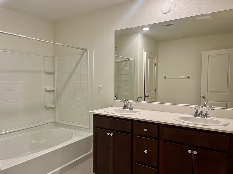 6947 Wildhorse Creek St — Photo 12