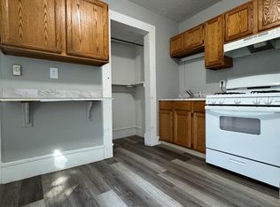 10 Kinsley St APT 1, Nashua, NH 03060