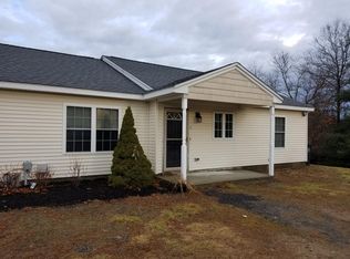 12 Fairway Dr APT D, Brooklyn, CT 06234