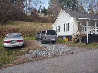 14 6th St, Asheville, NC 28804
