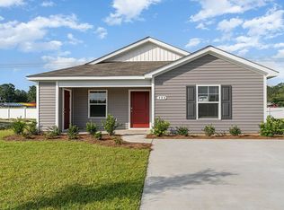 99 Arbor Crest Ln, Tabor City, NC 28463