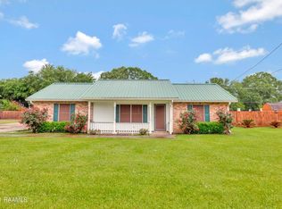 111 Essen Dr, Lafayette, LA 70507