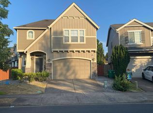 16575 SE Windswept Waters Dr, Damascus, OR