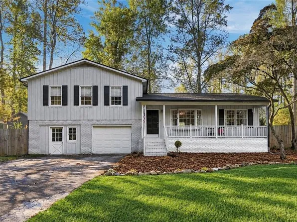 2601 Sandy Ct, Marietta, GA 30066