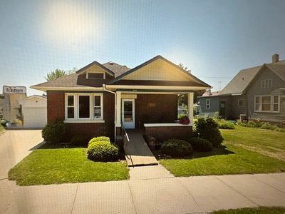 209 W Chapel St, Dodgeville, WI, 53533