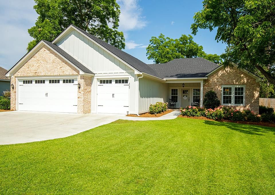1st image of 4787 Amelia Cir